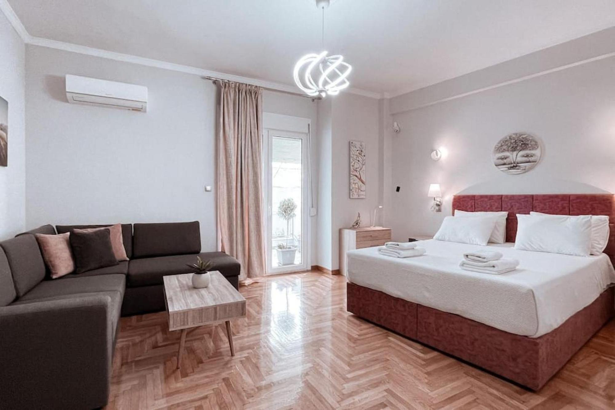 Penthouse - Amazing View In The Center Of Atina